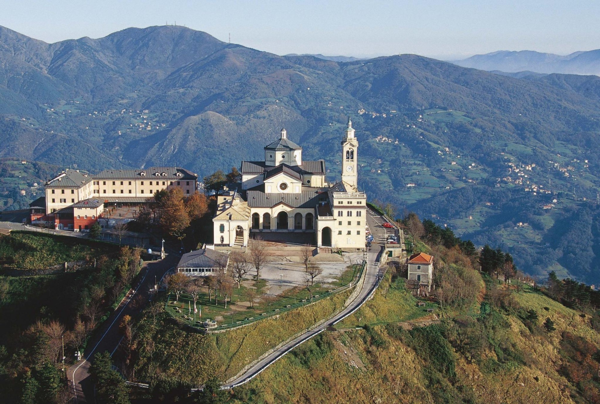 Scambio di auguri natalizi con la U.L.E. al monte Figogna